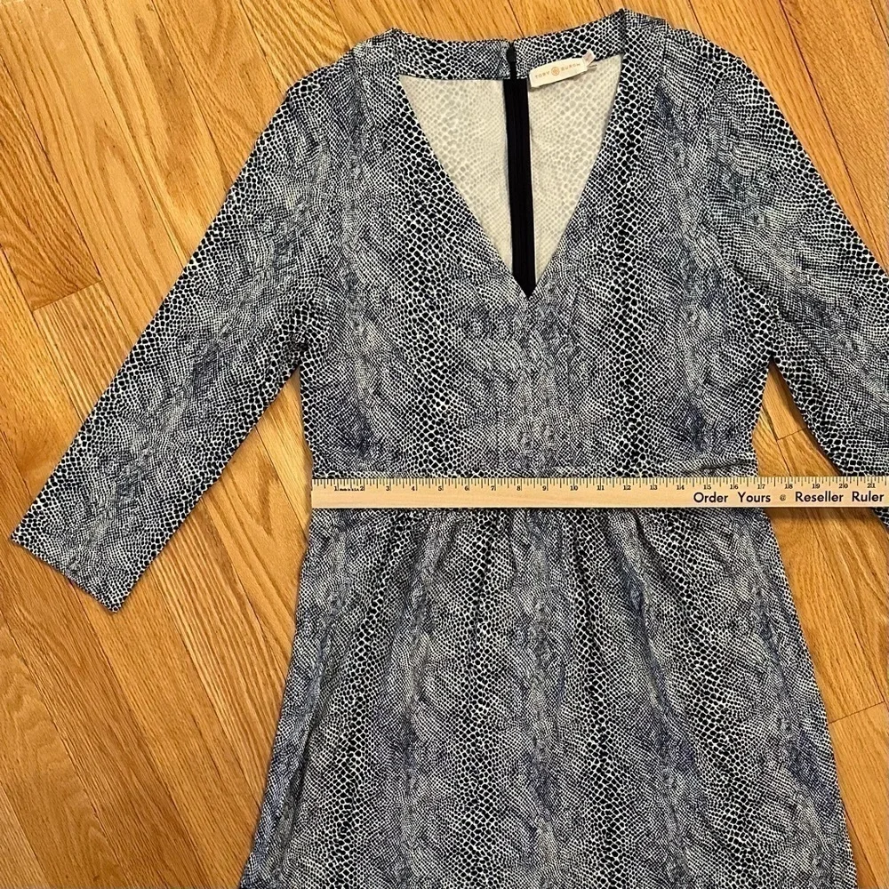 TORY BURCH Snake Print Jersey Dress blue white 3/4 sleeve V neck XL stretch